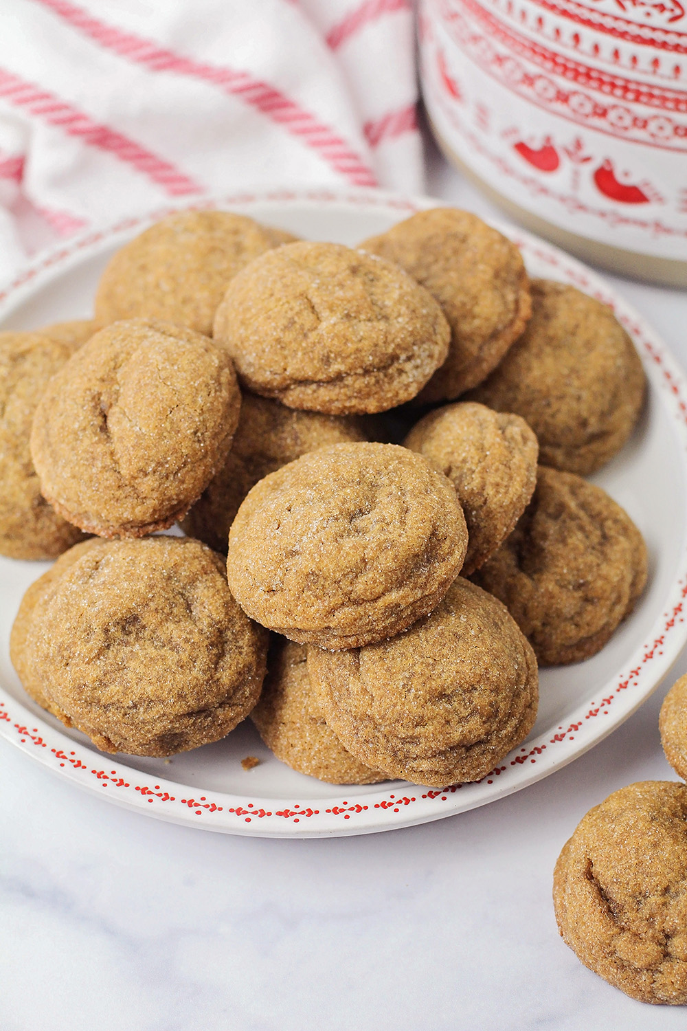 Soft Gingersnap Cookies