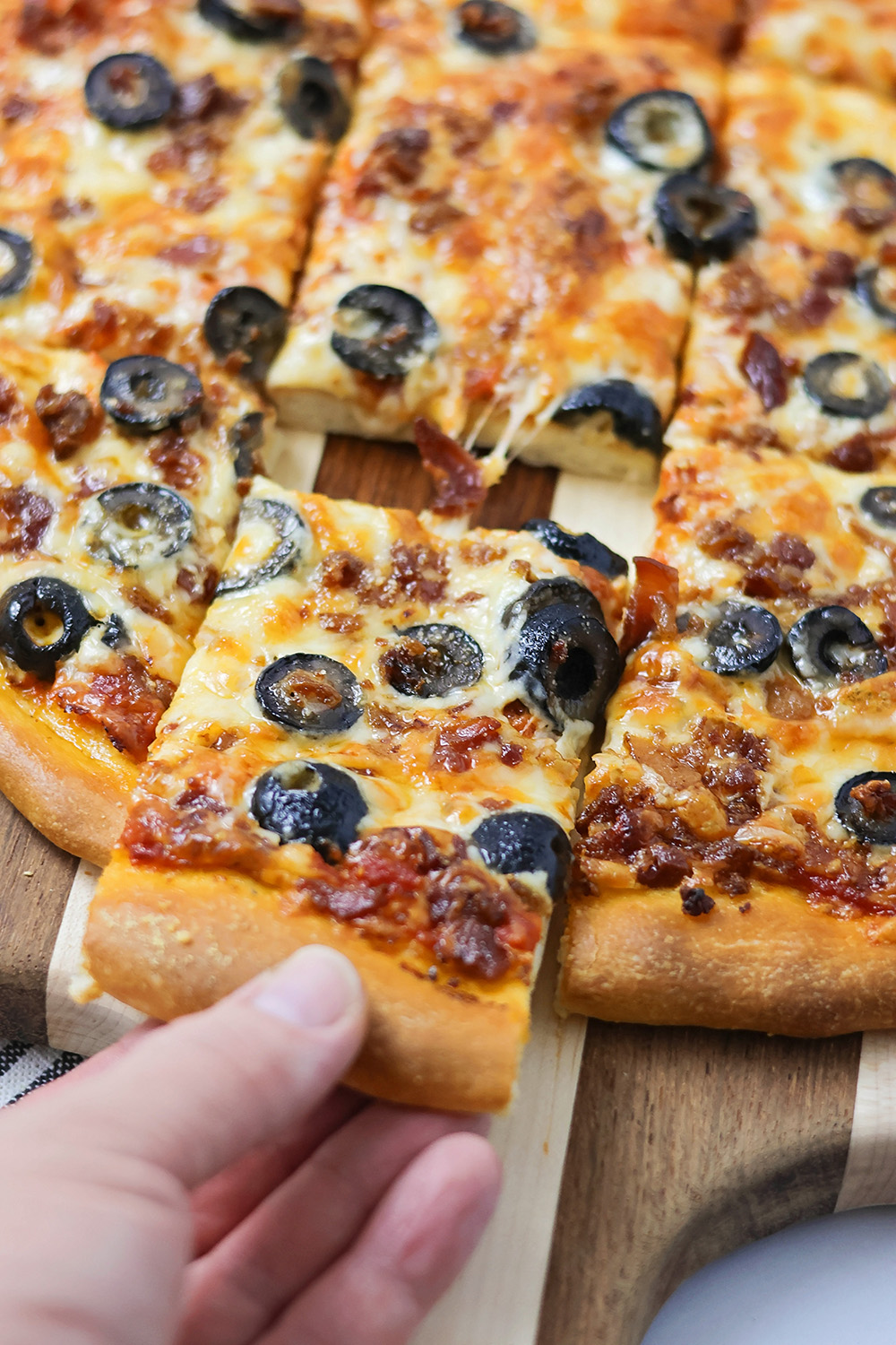 Easy Sheet Pan Pizza
