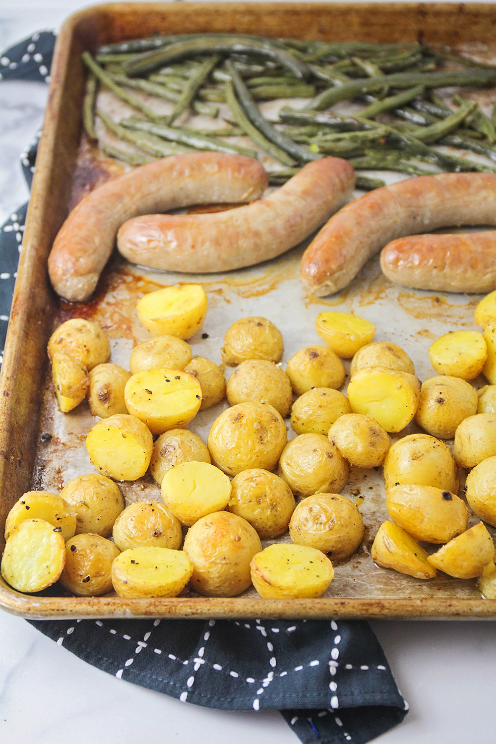 Sheet Pan Sausage and Vegetables